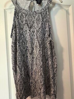 torrid Black and White Aztec tank top